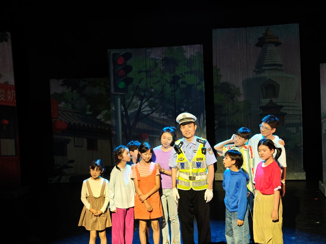 《李警官，路口见！》剧照。 中青在线记者杨海琴/摄