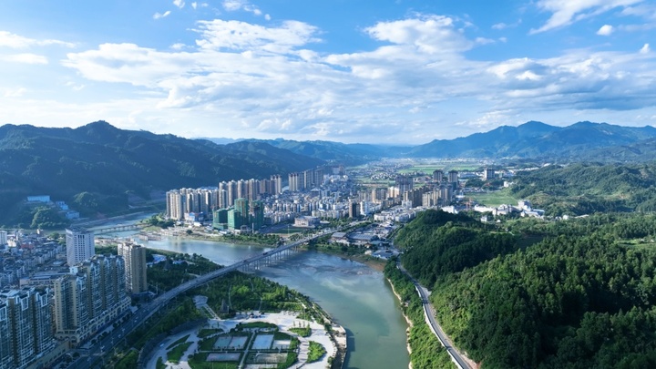 榕江县城