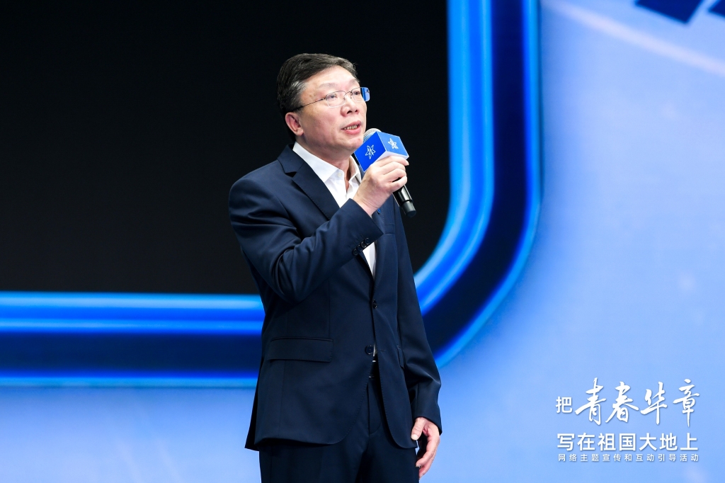 中国科学院院士、中国科大校长常进发表了主题为《永恒的东风》的讲话。本组图片由主办方提供