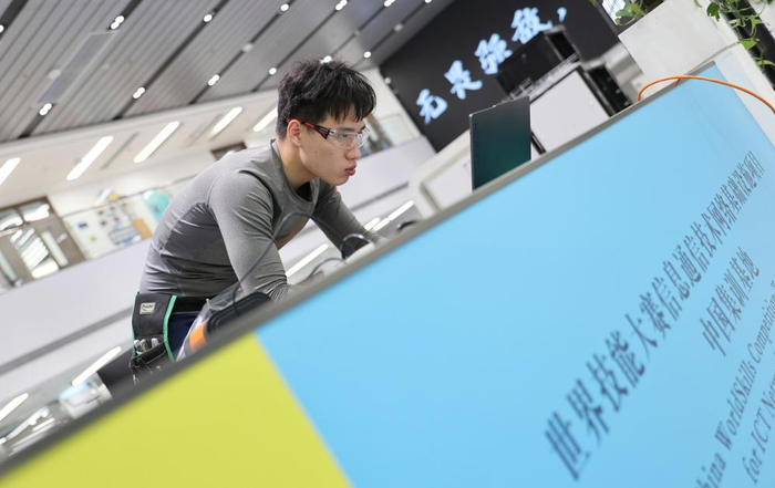 9月2日，刘宇轩在集训基地备赛。