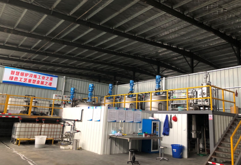 图为3000升锂冶炼剩余物生物浸出处理中试试验线。受访团队供图
